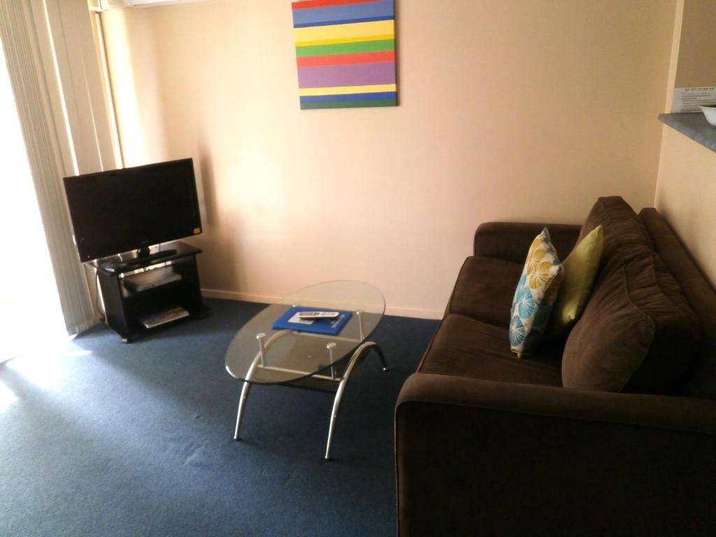 Budds Beach Apartments Surfers Paradise Exterior foto